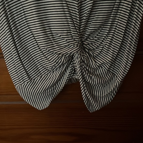 Striped T-shirt - Picture 2 of 3